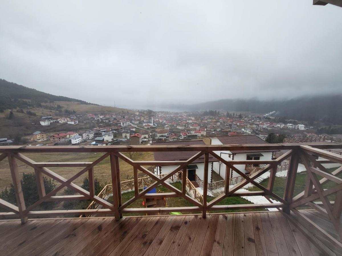 סרניצה Вилно Селище Paradise View מראה חיצוני תמונה