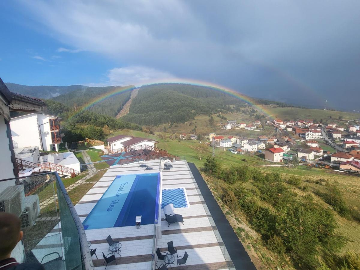 סרניצה Вилно Селище Paradise View מראה חיצוני תמונה